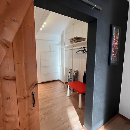 Ricke Apartment